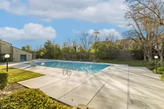Photo #4: 225009110 Listing