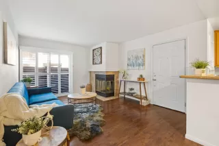 Photo #2: 225009220 Listing 