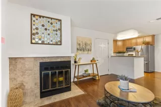 Photo #4: 225009220 Listing 