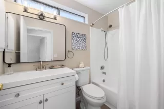 Photo #2: 225009892 Listing 