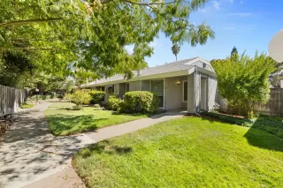 Photo #5: 225009892 Listing 