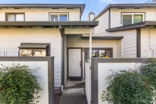 Photo #1: 225010490 Listing