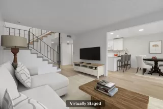 Photo #1: 225010743 Listing 