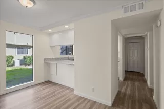 Photo #5: 225010832 Listing 