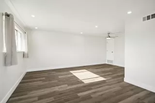 Photo #6: 225010884 Listing