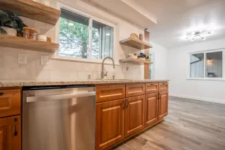 Photo #3: 225010924 Listing