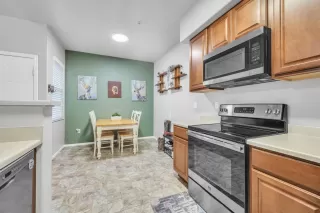 Photo #6: 225011217 Listing