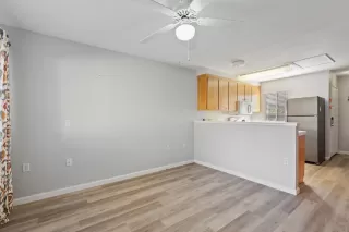 Photo #6: 225011300 Listing 