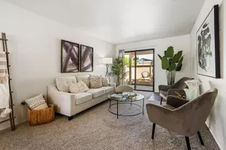 Photo #5: 225011516 Listing