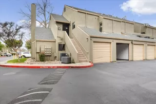 Photo #1: 225011955 Listing 