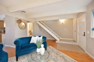 Photo #6: 225011965 Listing