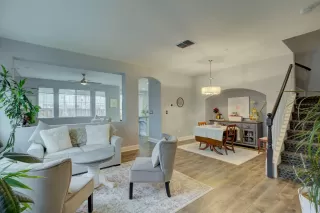 Photo #3: 225012464 Listing