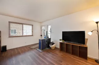 Photo #6: 225012875 Listing