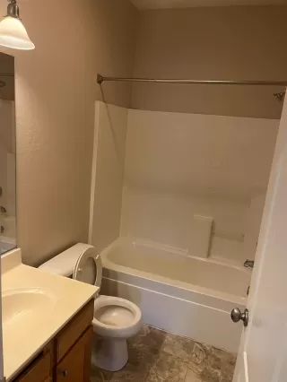 Photo #4: 225013208 Listing 