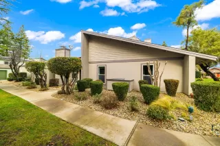 Photo #2: 225013270 Listing