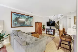 Photo #4: 225013968 Listing