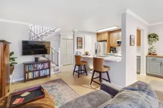 Photo #6: 225013968 Listing