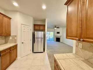 Photo #4: 225014571 Listing