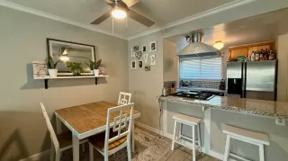 Photo #2: 225014677 Listing 