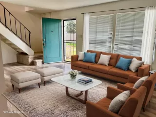 Photo #3: 225015139 Listing