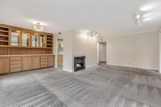 Photo #4: 225015584 Listing