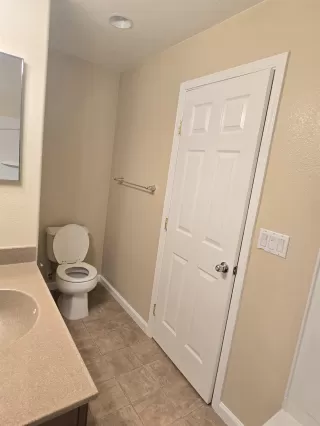 Photo #5: 225015600 Listing