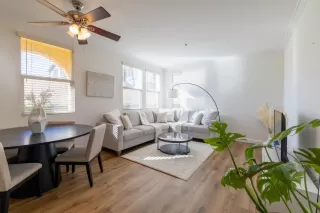 Photo #3: 225016064 Listing 