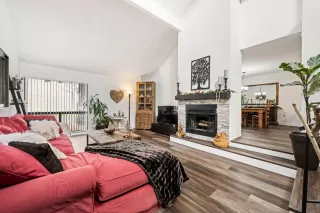 Photo #4: 225016505 Listing 