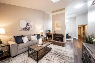 Photo #2: 225016640 Listing 