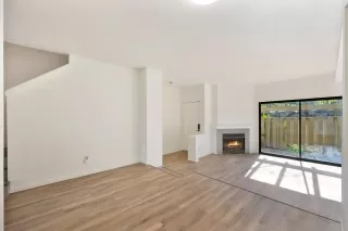 Photo #5: 225017096 Listing 