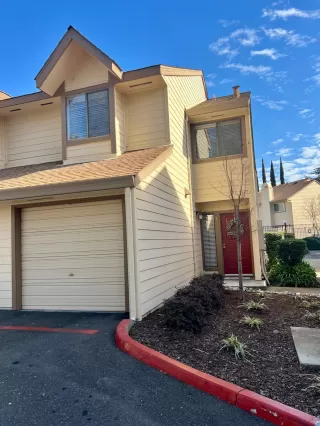 Photo #5: 225017184 Listing 