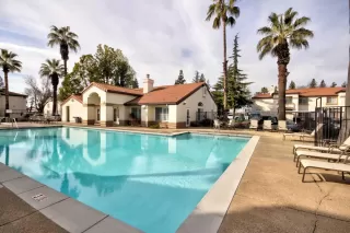 Photo #2: 225017321 Listing 