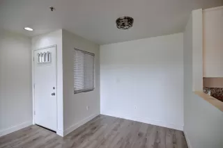 Photo #4: 225017321 Listing 