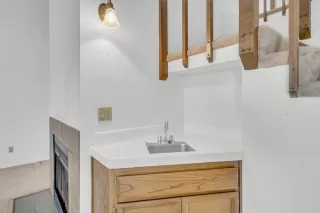 Photo #5: 225017336 Listing 