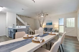 Photo #1: 225017957 Listing