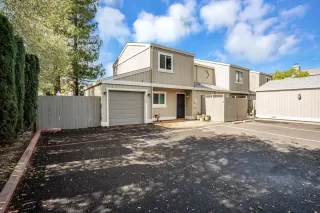 Photo #6: 225018194 Listing 