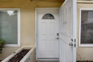 Photo #3: 225018282 Listing 