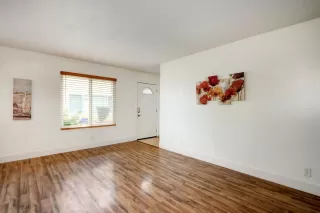 Photo #6: 225018282 Listing 