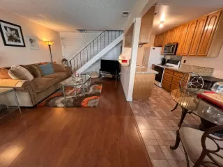 Photo #6: 225018406 Listing