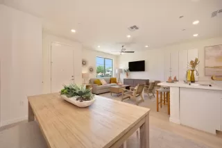 Photo #3: 225018721 Listing