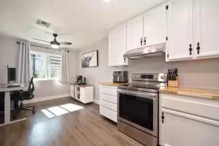 Photo #5: 225018741 Listing