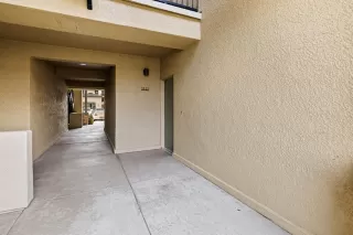 Photo #1: 225018763 Listing 