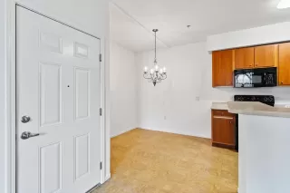 Photo #4: 225018763 Listing 