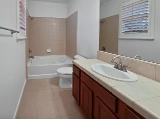 Photo #6: 225019035 Listing 