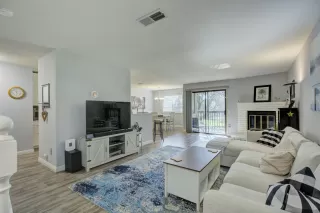 Photo #2: 225019117 Listing 