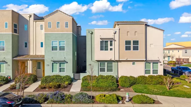 MLS: 225019627 Condo For Sale