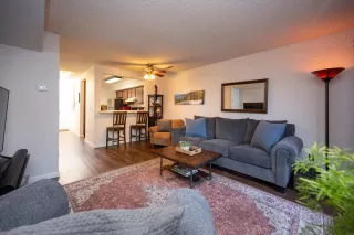 Photo #2: 225019831 Listing