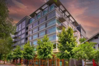 Photo #1: 225020106 Listing