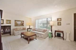 Photo #3: 225020232 Listing 