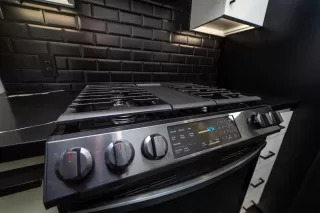 Photo #3: 225020680 Listing